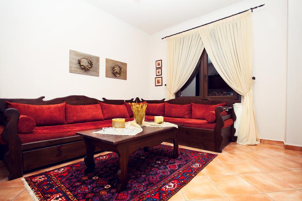 Militsa Guesthouse Naousa  Стая снимка
