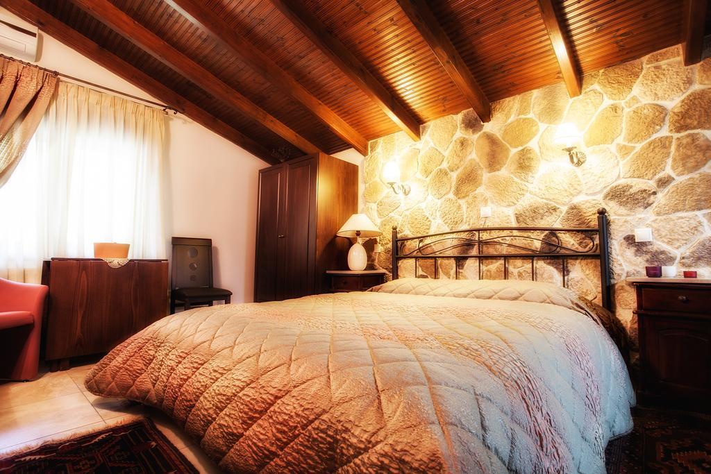 Militsa Guesthouse Naousa  Стая снимка
