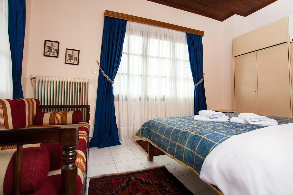 Militsa Guesthouse Naousa  Стая снимка