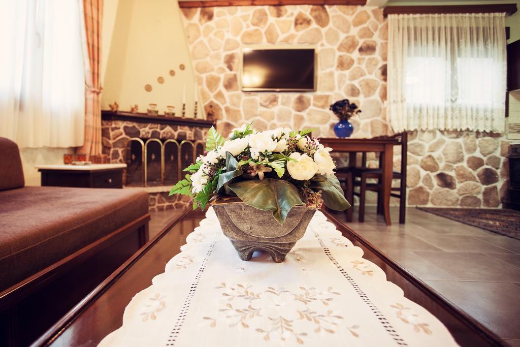 Militsa Guesthouse Naousa  Стая снимка